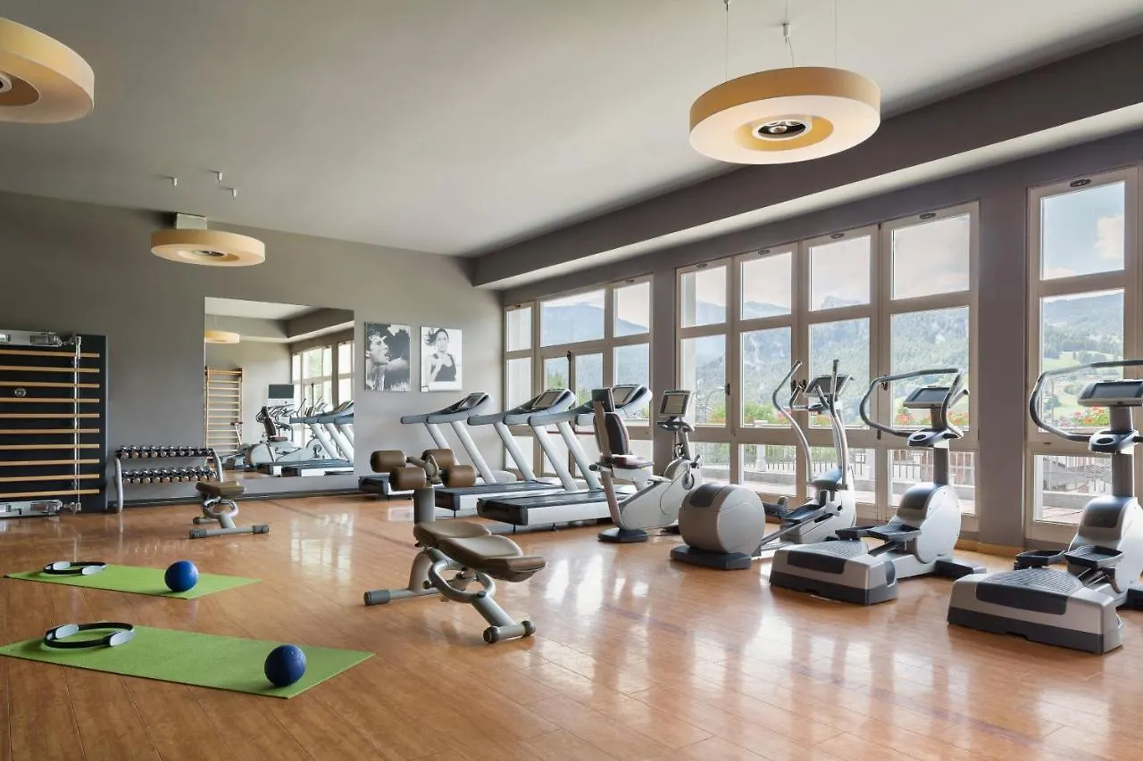 Cristallo, A Luxury Collection Resort & Spa, Cortina D 'Ampezzo Кортина-д'Ампеццо
