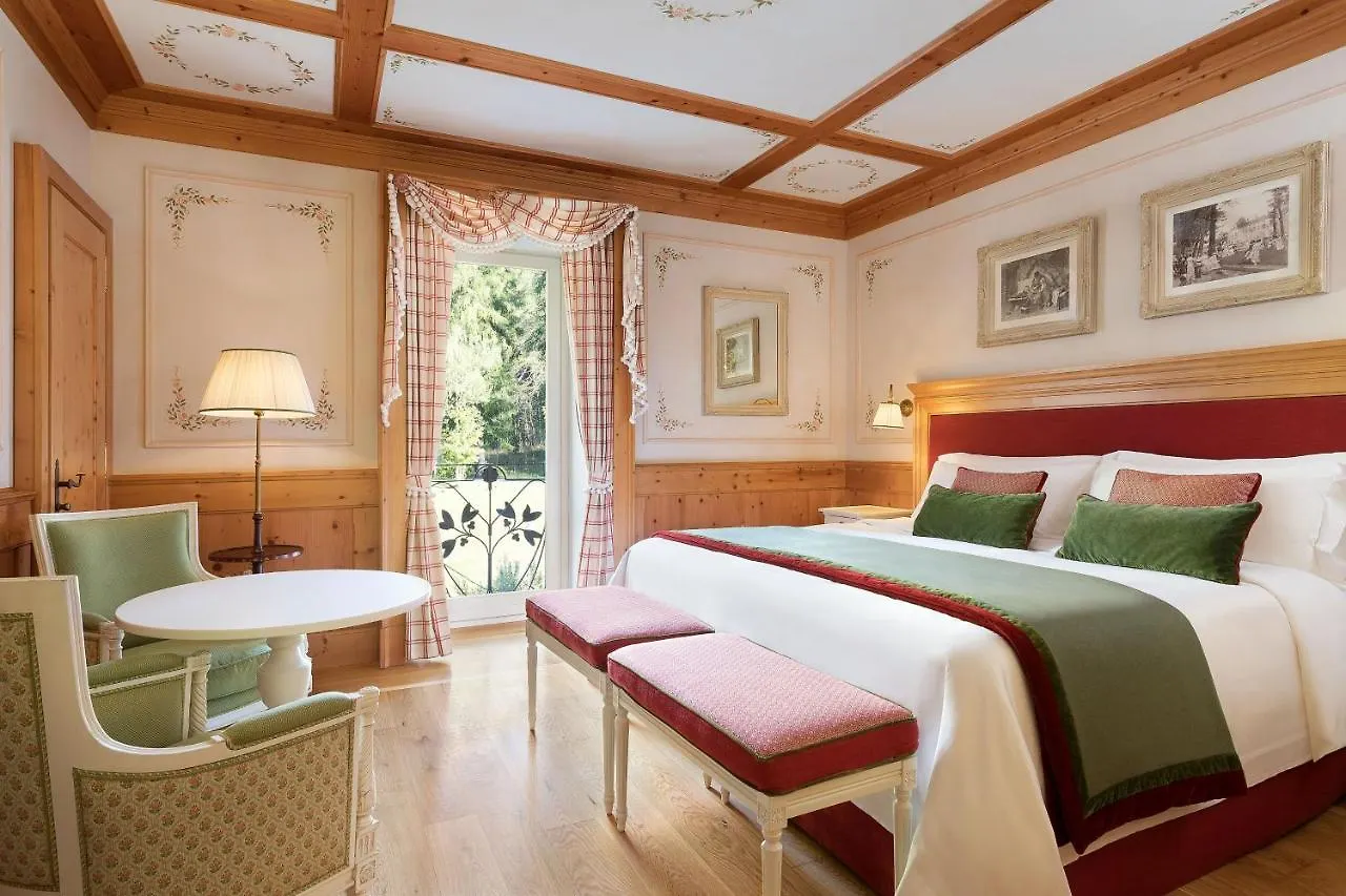 Cristallo, A Luxury Collection Resort & Spa, Cortina D 'Ampezzo Кортина-д'Ампеццо Отель