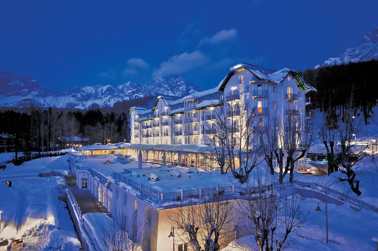 Cristallo, A Luxury Collection Resort & Spa, Cortina D 'Ampezzo Cortina d'Ampezzo 5*,